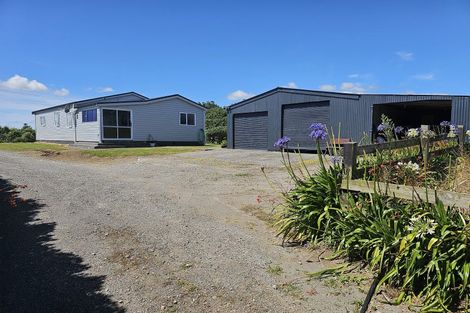 Photo of property in 282 Warea Road, Warea, New Plymouth, 4381