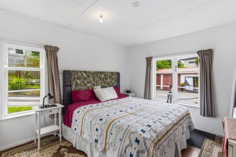 Photo of property in 13 Rua Road, Paraparaumu Beach, Paraparaumu, 5032