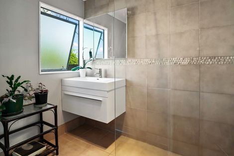 Photo of property in 24 Rutland Street, Fairview Downs, Hamilton, 3214