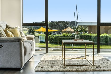 Photo of property in 1 Parkview Drive, Gulf Harbour, Whangaparaoa, 0930