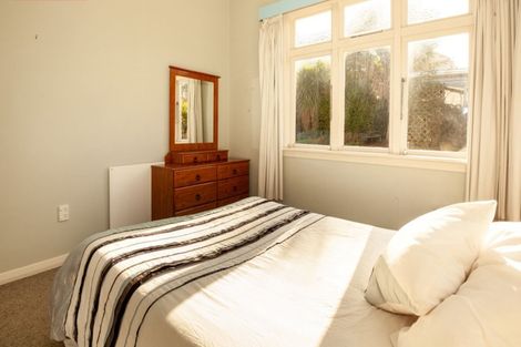 Photo of property in 28 Bernard Street, Kenmure, Dunedin, 9011