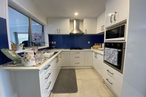 Photo of property in 2/13 Lochinver Road, Papatoetoe, Auckland, 2025