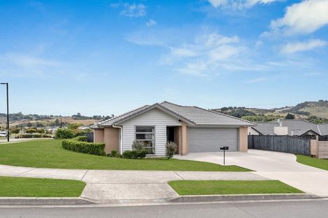Photo of property in 1 Helenvale Crescent, Pokeno, 2402