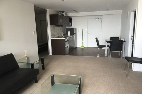 Photo of property in The Statesman Apartments, 1006/1 Parliament Street, Auckland Central, Auckland, 1010
