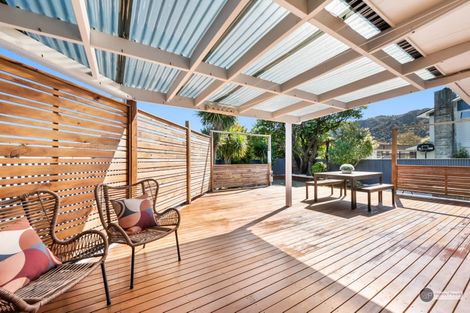 Photo of property in 16 Seattle Grove, Totara Park, Upper Hutt, 5018