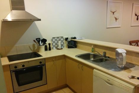 Photo of property in 16/11 The Avenue, Albany, Auckland, 0632