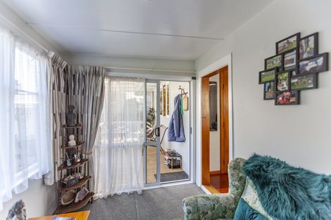 Photo of property in 205 Tudor Avenue, Mayfair, Hastings, 4122