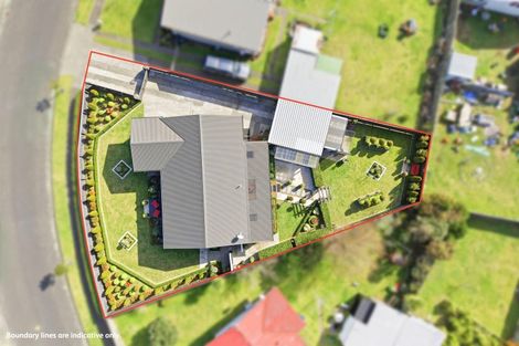 Photo of property in 23 Gibbons Crescent, Castlecliff, Whanganui, 4501