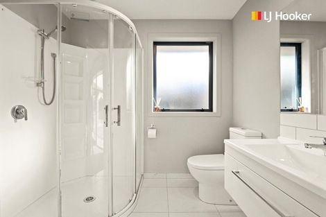 Photo of property in 21 Sretlaw Place, Brockville, Dunedin, 9011