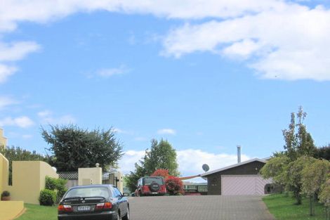 Photo of property in 4/70 Harvey Street, Waipahihi, Taupo, 3330