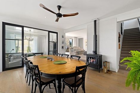 Photo of property in 11 Barclay Place, Wanaka, 9305