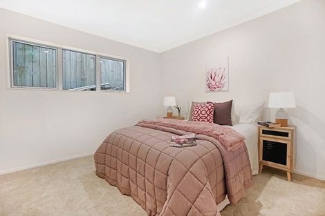 Photo of property in 16b Alexander Street, Cockle Bay, Auckland, 2014