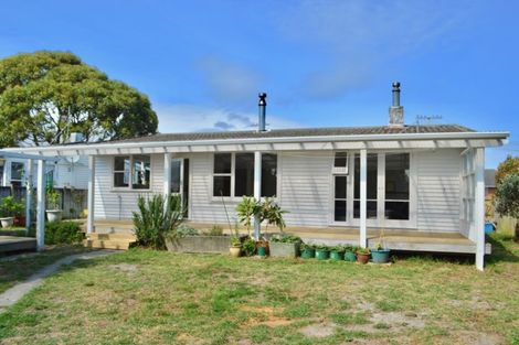Photo of property in 7 Temuera Street, Otaki, 5512