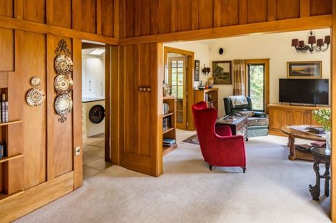 Photo of property in 36 Moana Road, Days Bay, Lower Hutt, 5013