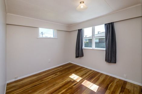 Photo of property in 8 John Street, Levin, 5510