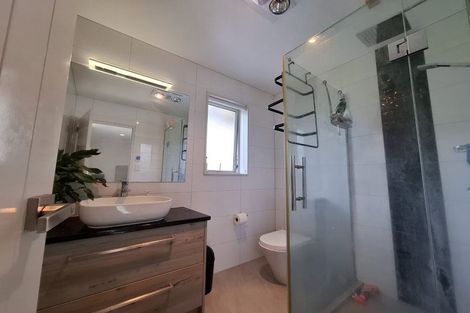Photo of property in 10 Iwinuku Crescent, Wattle Downs, Auckland, 2103