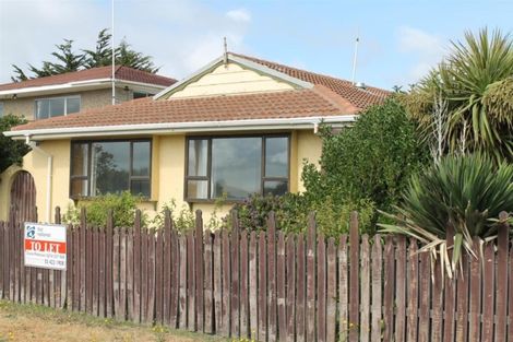 Photo of property in 486 Marine Parade, South New Brighton, Christchurch, 8062