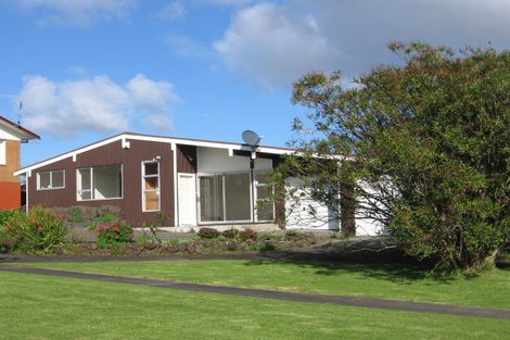 Photo of property in 7 Melissa Place, Farm Cove, Auckland, 2012