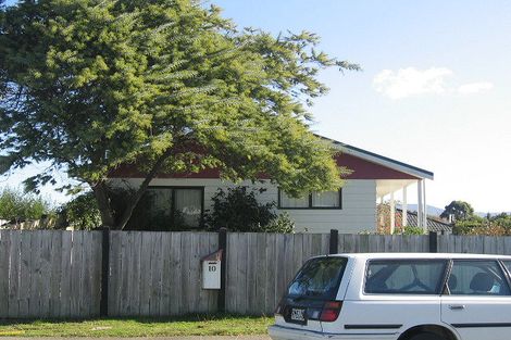 Photo of property in 10 Dennis Taylor Court, Paraparaumu, 5032