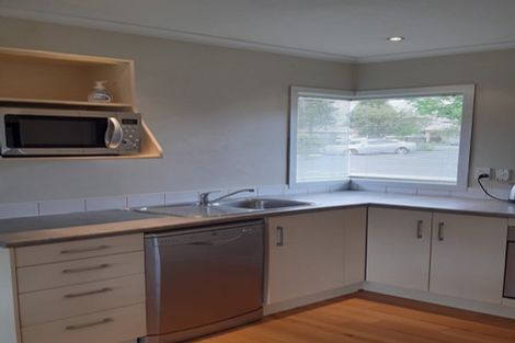 Photo of property in 9/64 Kawaha Point Road, Kawaha Point, Rotorua, 3010