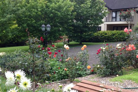 Photo of property in 182b Forest Hill Road, Waiatarua, Auckland, 0612