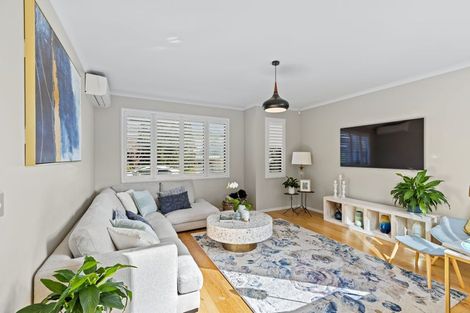 Photo of property in 9 Barque Rise, Long Bay, Auckland, 0630