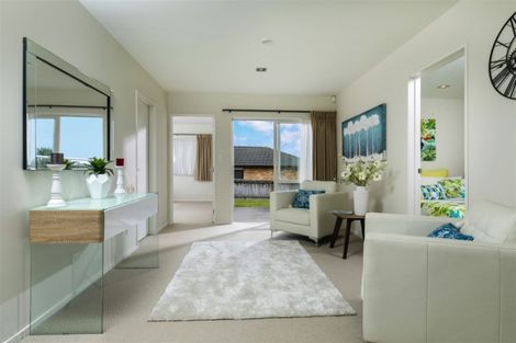 Photo of property in 13 Leafield Crescent, Henderson, Auckland, 0612