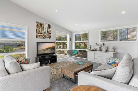 Photo of property in 32 Park Rise, Mangawhai Heads, Mangawhai, 0505