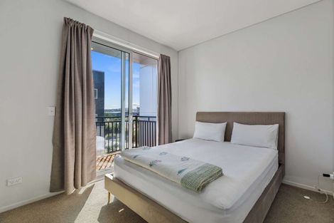 Photo of property in 36 Ceramic Lane, New Lynn, Auckland, 0600