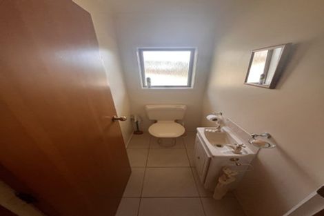 Photo of property in 26 Andrea Place, Sunnyhills, Auckland, 2010