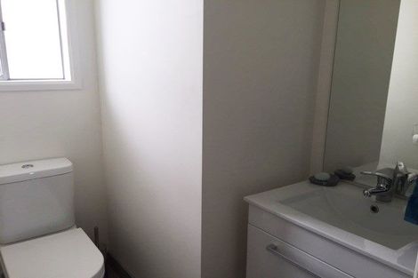 Photo of property in 15 Rothwell Place, Sunnyhills, Auckland, 2010