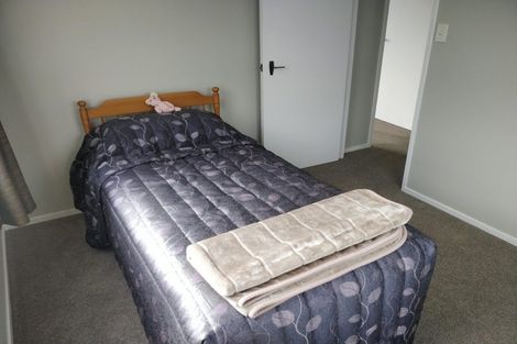 Photo of property in 25 Kahukura Avenue, Waitarere Beach, Levin, 5510