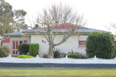 Photo of property in 52 Cecil Street, St Andrews, Hamilton, 3200