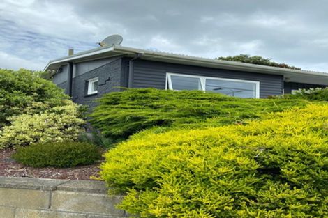 Photo of property in 1/17 The Parade, Island Bay, Wellington, 6023