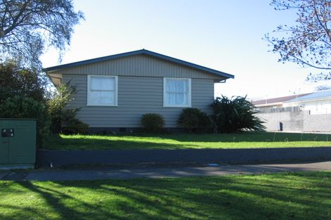 Photo of property in 4 Rennie Avenue, Milson, Palmerston North, 4414