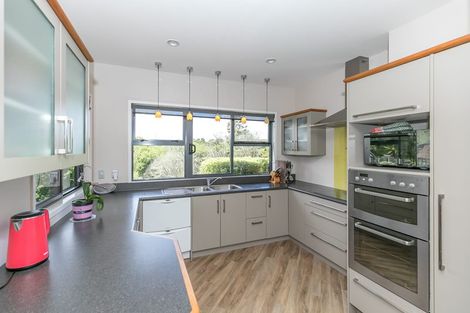 Photo of property in 14 Grenache Place, Rototuna, Hamilton, 3210