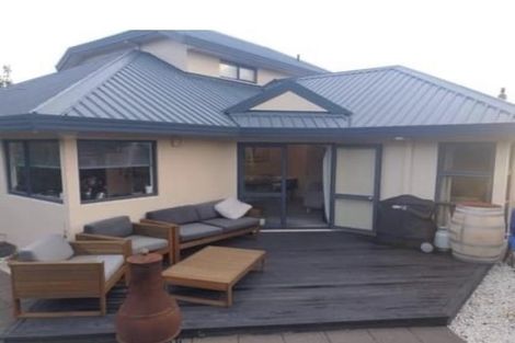 Photo of property in 81b Brooklands Road, Brooklands, New Plymouth, 4310