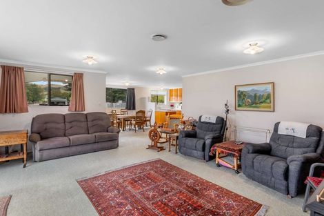 Photo of property in 9 Denham Terrace, Waikari, 7420