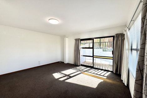 Photo of property in 60 Porritt Avenue, Chatswood, Auckland, 0626