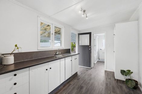 Photo of property in 78 Matai Street, Castlecliff, Whanganui, 4501