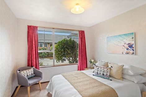 Photo of property in 74 Westlake Drive, Halswell, Christchurch, 8025