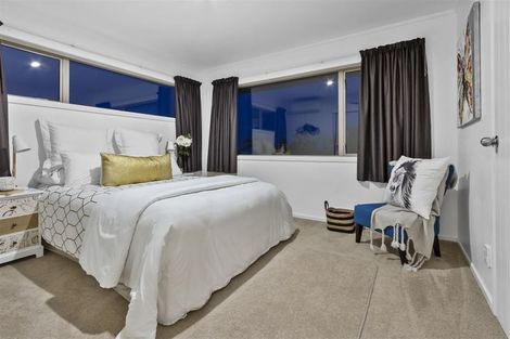 Photo of property in 75 Sartors Avenue, Browns Bay, Auckland, 0630