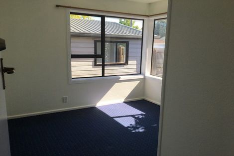 Photo of property in 114 Maidstone Road, Ilam, Christchurch, 8041