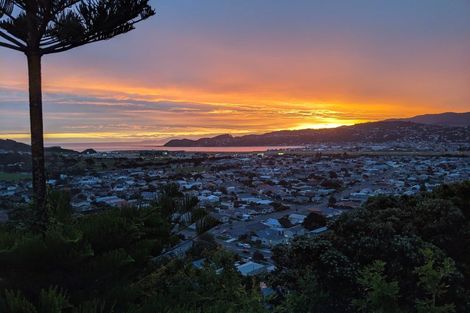 Photo of property in 157 Townsend Road, Miramar, Wellington, 6022