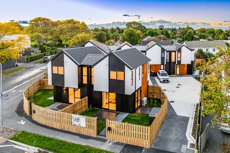 Photo of property in 7/1 Huia Street, Riccarton, Christchurch, 8041