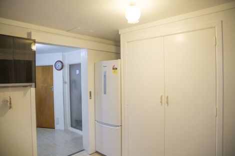 Photo of property in 3 Marcel Place, Glenfield, Auckland, 0629