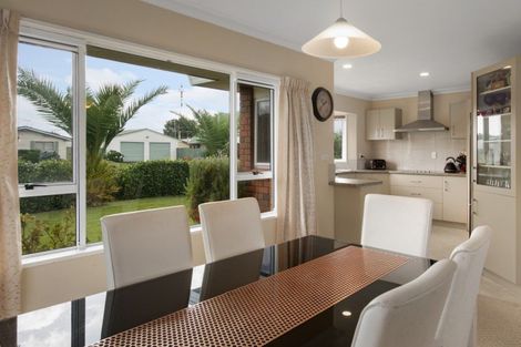 Photo of property in 4 Francis Drive, Katikati, 3129