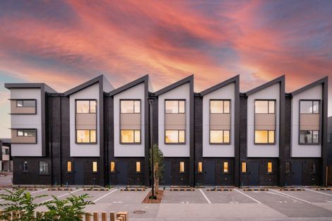 Photo of property in 13 Tokarewa Close, Mount Wellington, Auckland, 1062