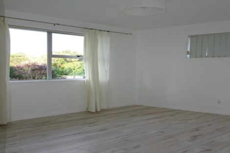 Photo of property in 6 Allington Road, Massey, Auckland, 0614