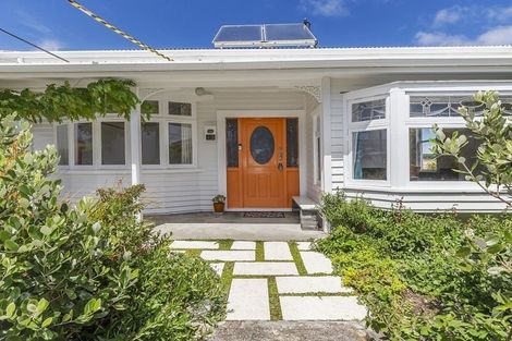 Photo of property in 13 Angus Avenue, Berhampore, Wellington, 6023